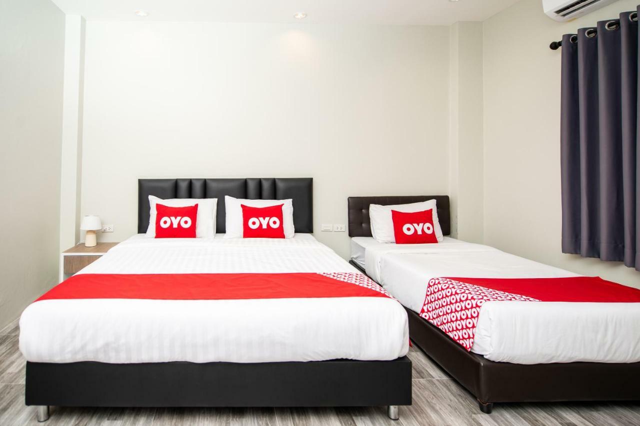 Oyo 259 Baan Napatr Hotel Bãi biển Bang Tao Ngoại thất bức ảnh