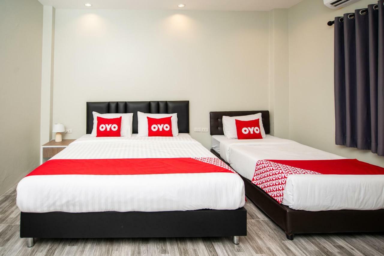 Oyo 259 Baan Napatr Hotel Bãi biển Bang Tao Ngoại thất bức ảnh